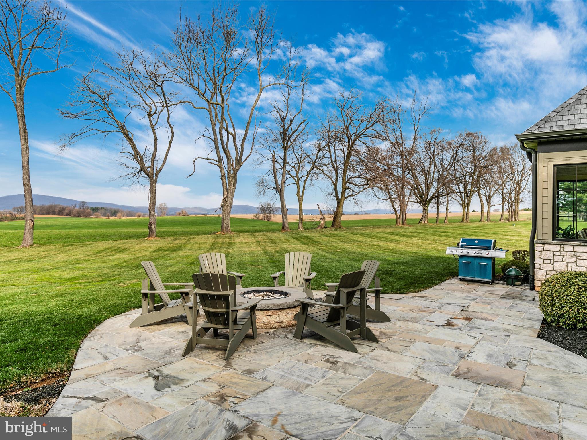 DEER SPRING FARMS - Residential