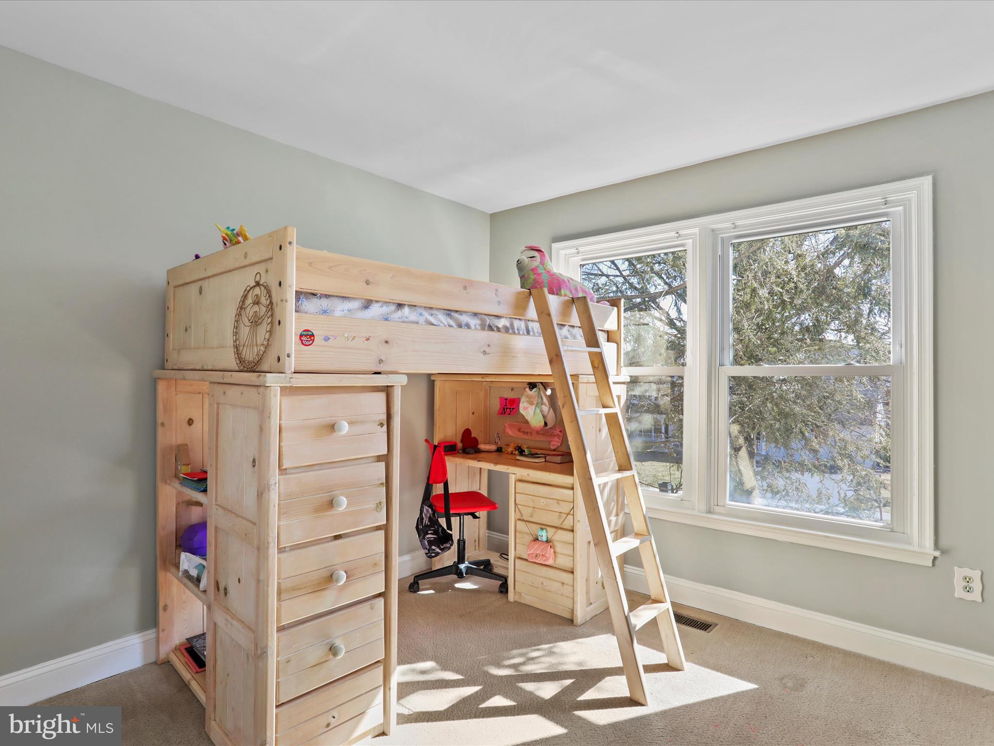 SPRING RIDGE - Residential