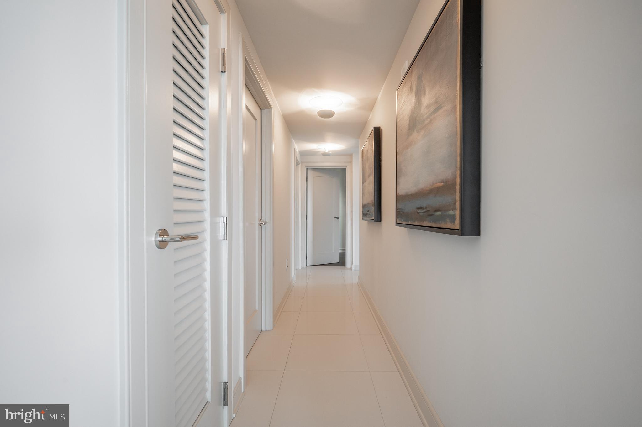 THE WATERVIEW - Residential