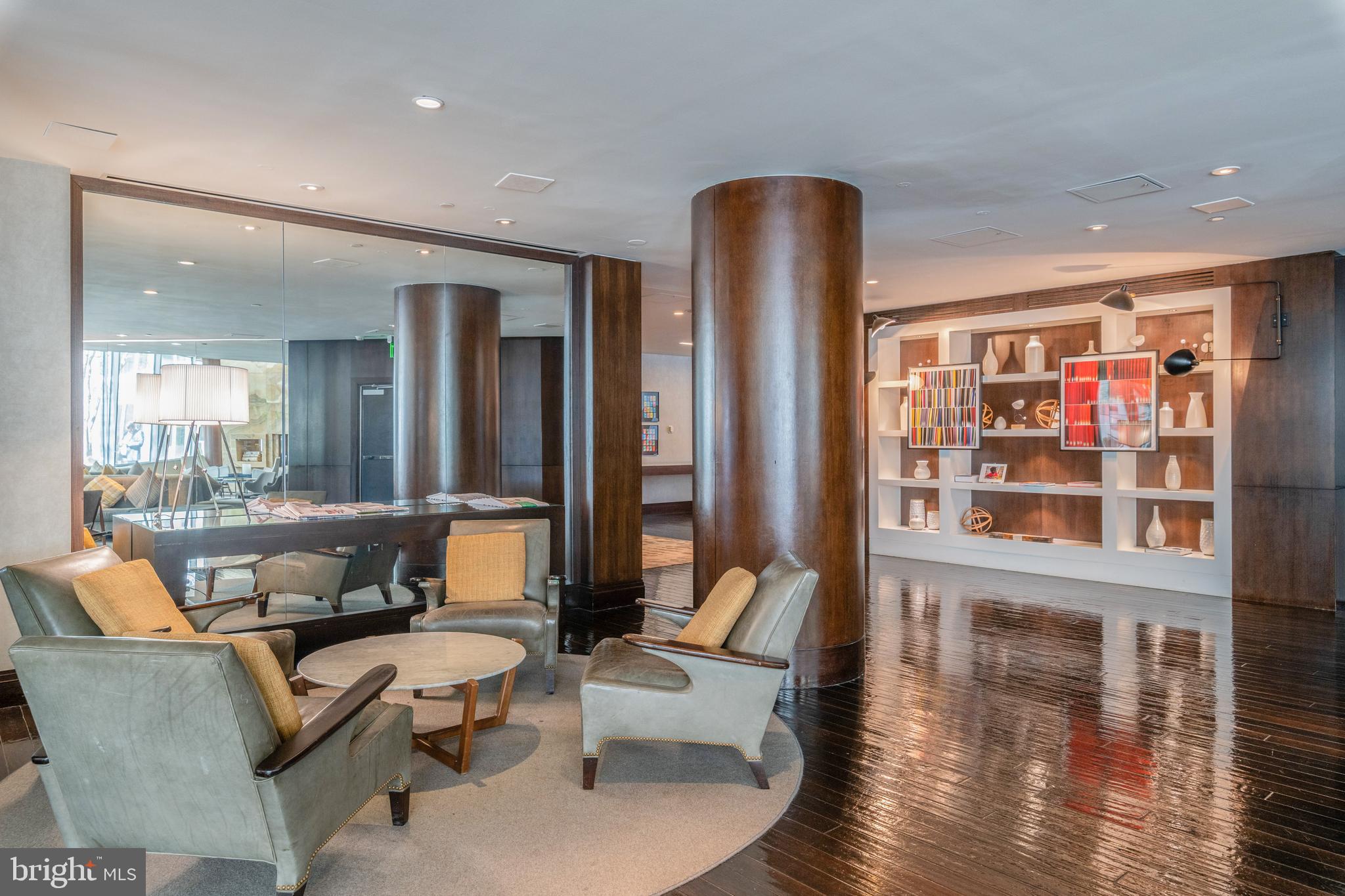 THE WATERVIEW - Residential