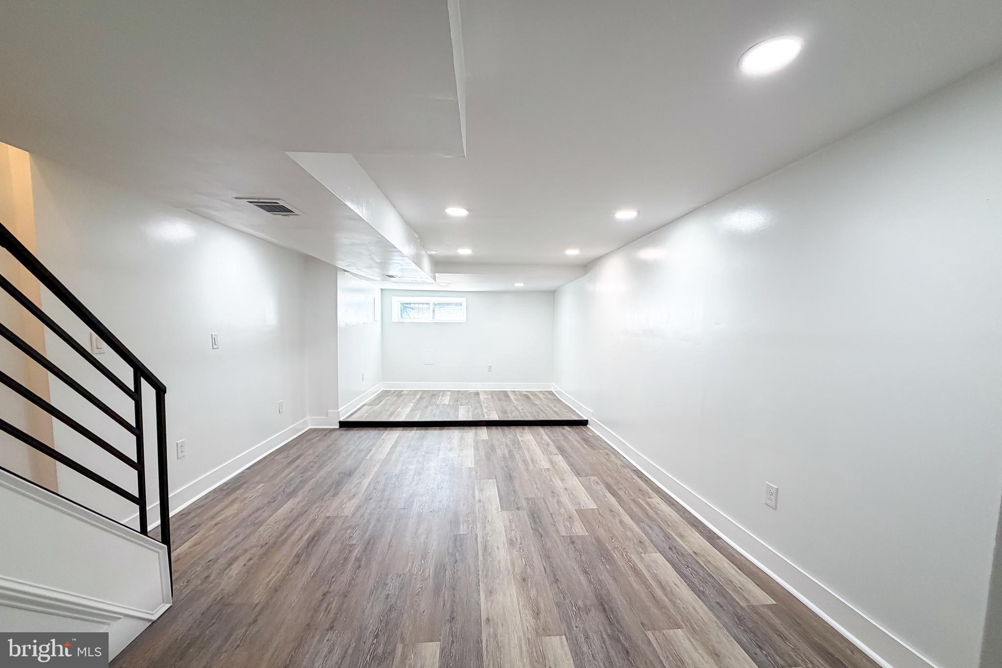 WEST PHILADELPHIA - Residential