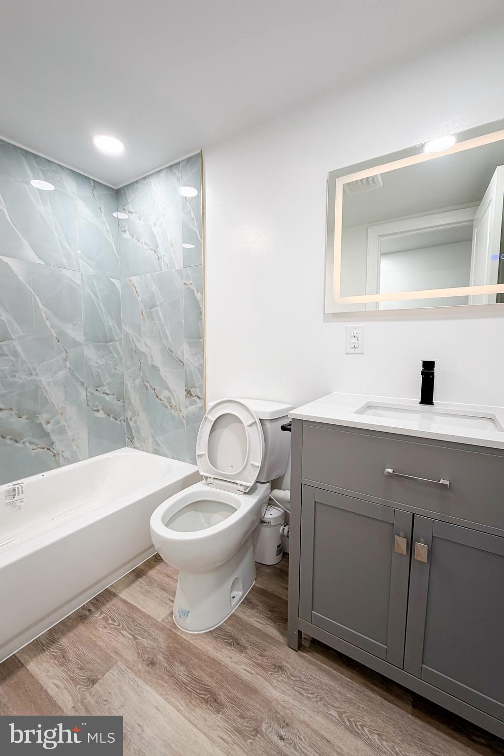 WEST PHILADELPHIA - Residential