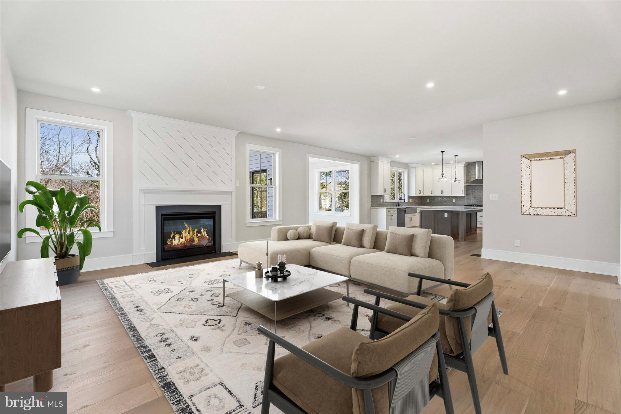 LANSDALE - Residential
