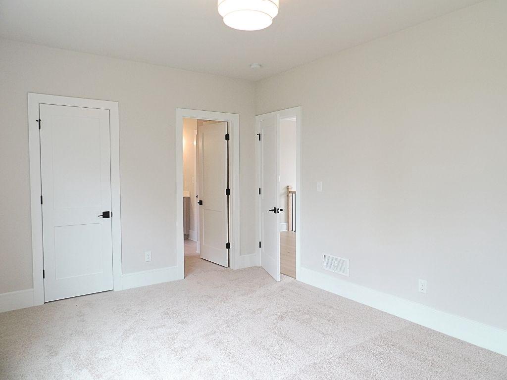 LANSDALE - Residential