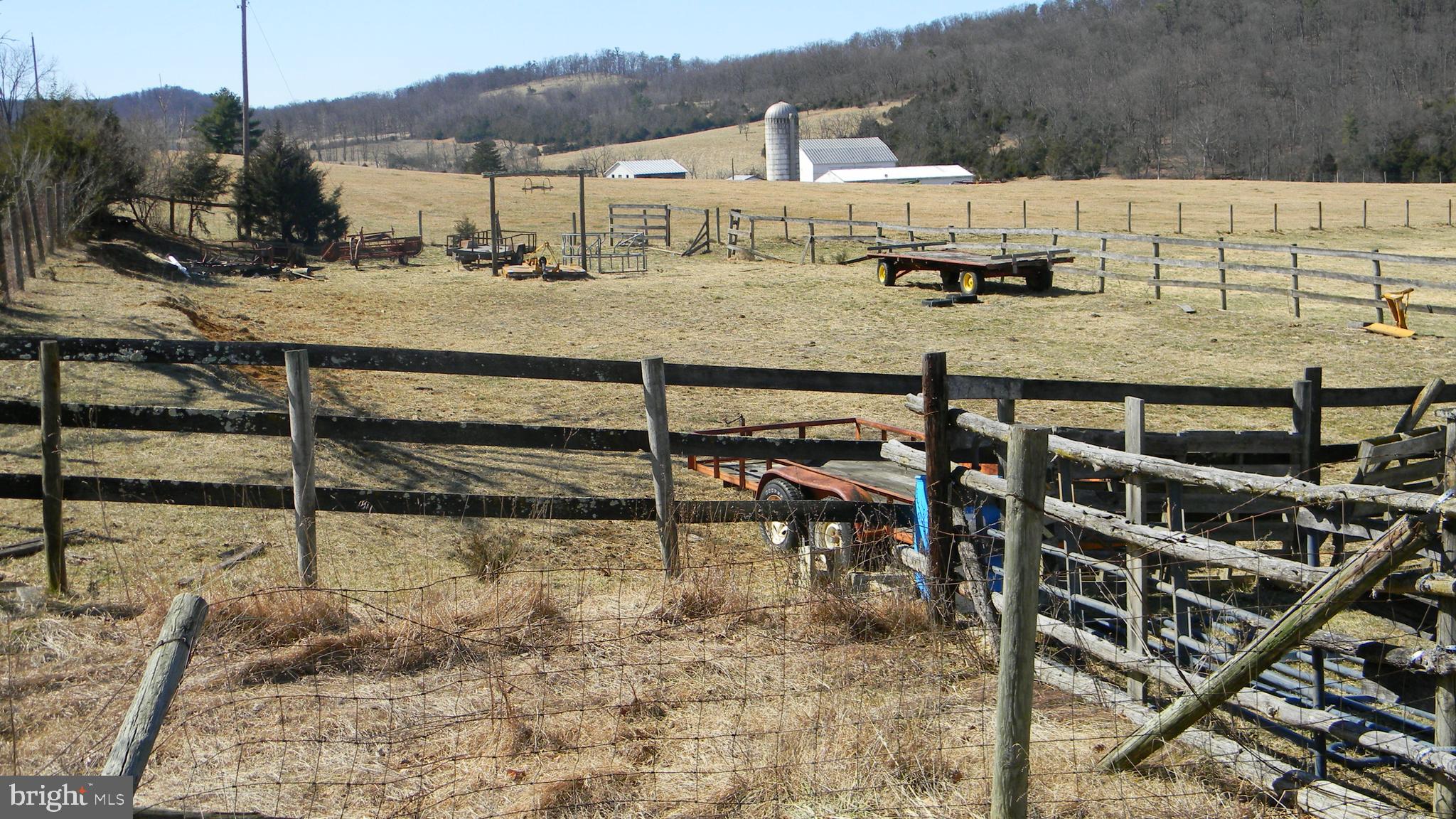 NONE - Farm