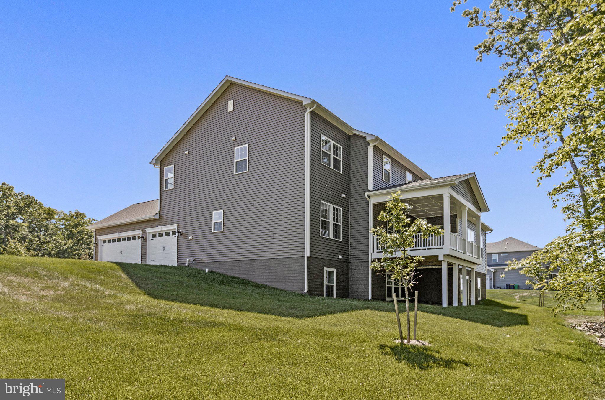 ST JAMES - Residential