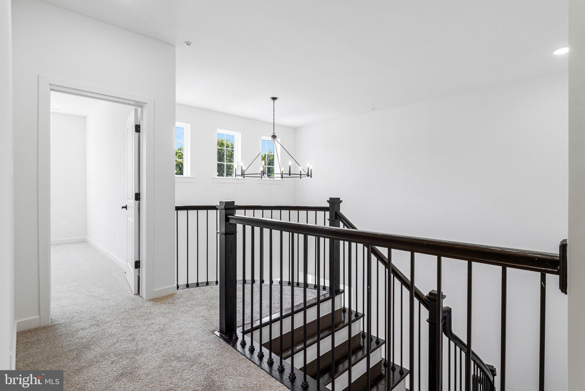 ST JAMES - Residential