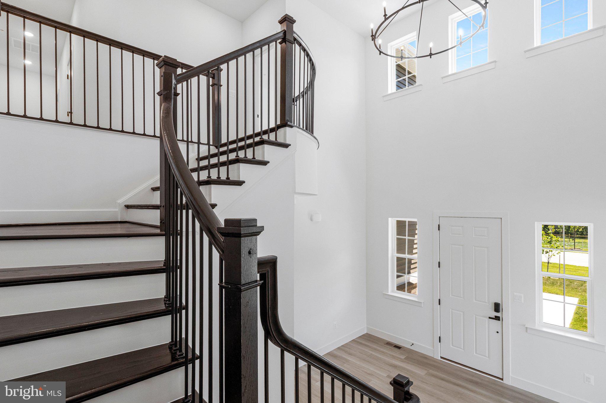 ST JAMES - Residential
