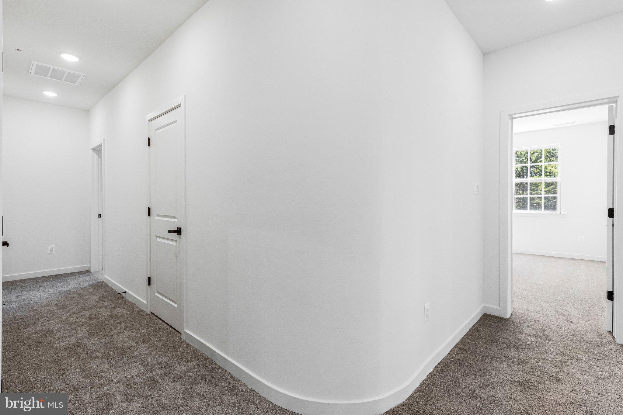 ST JAMES - Residential