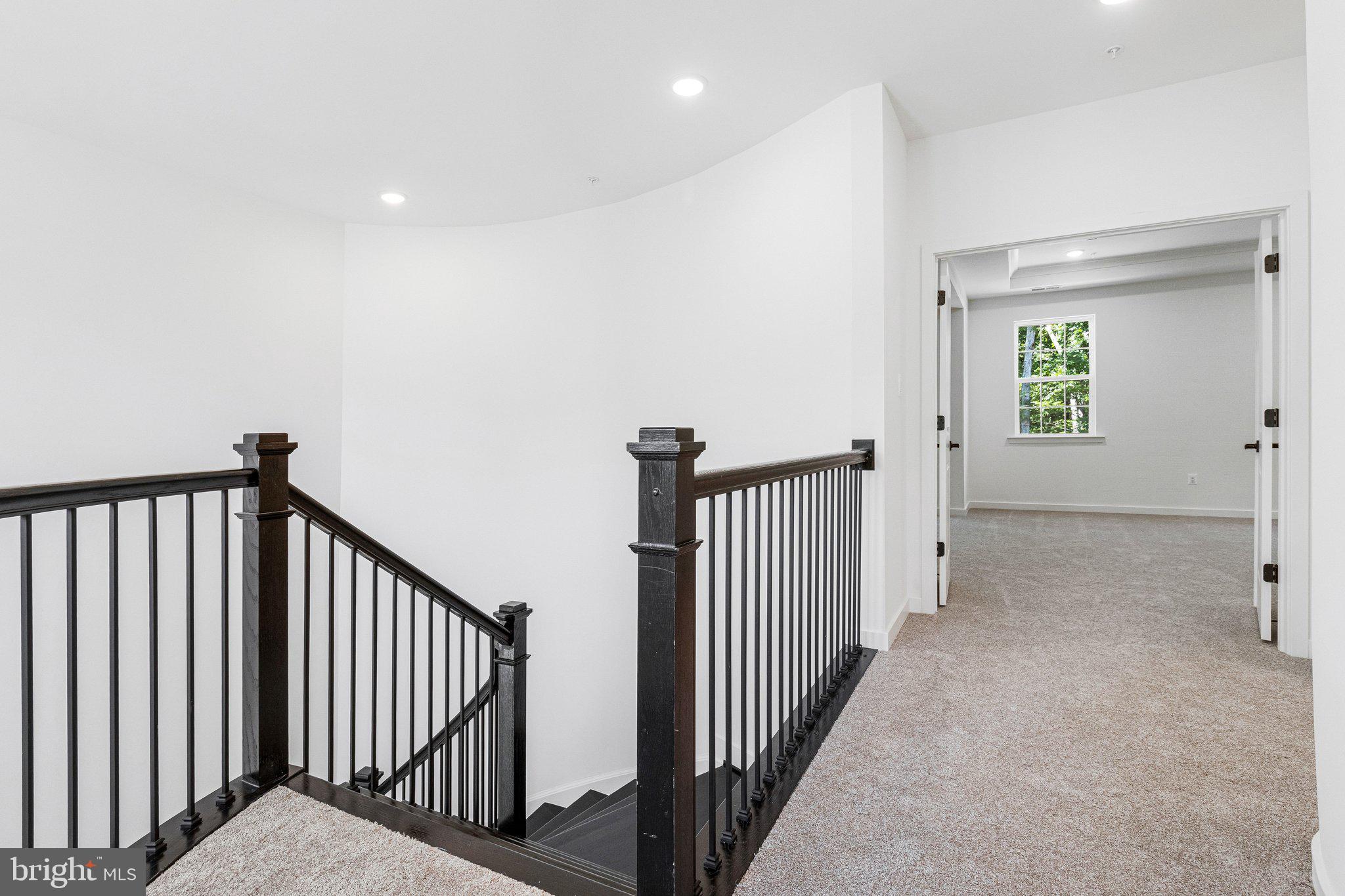 ST JAMES - Residential