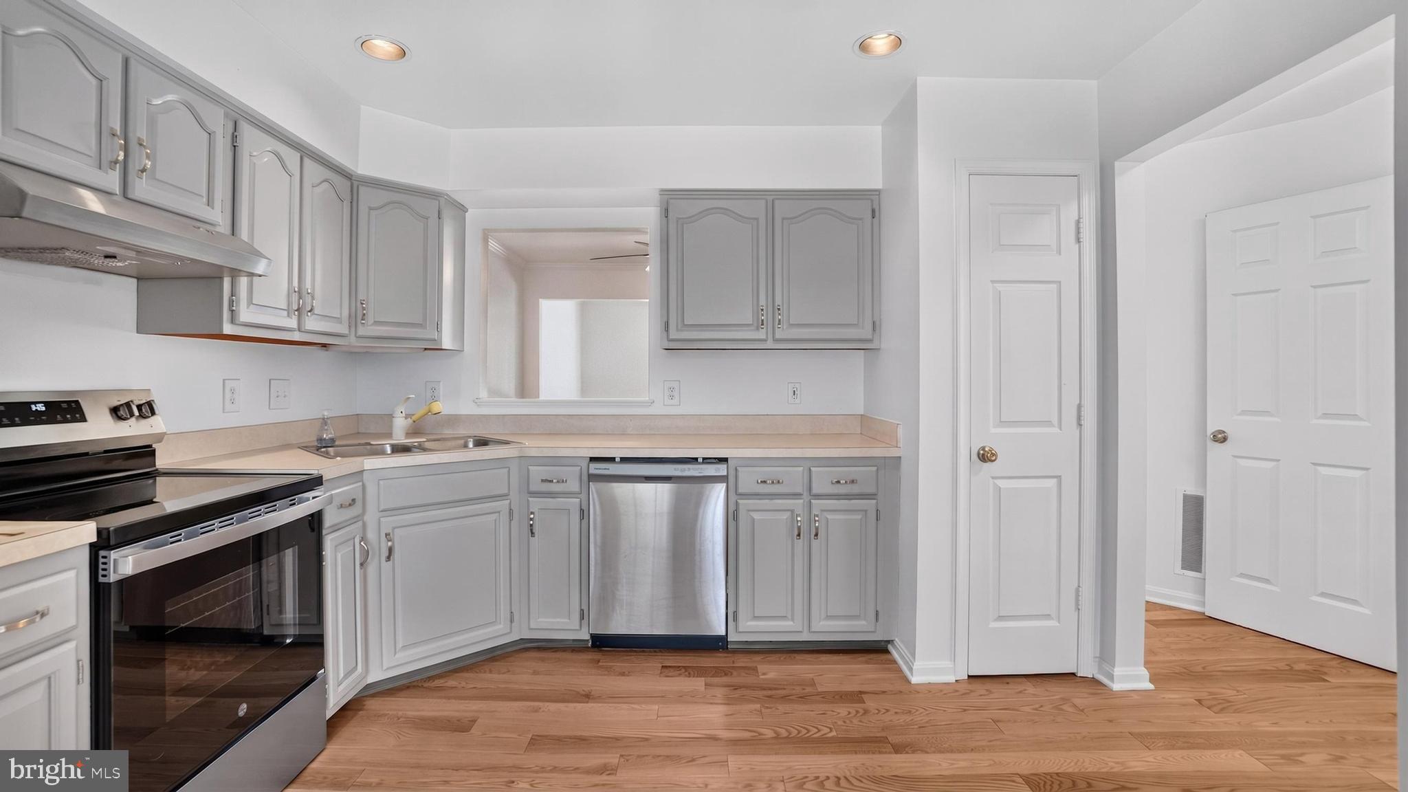 NORTH SHORE - Residential