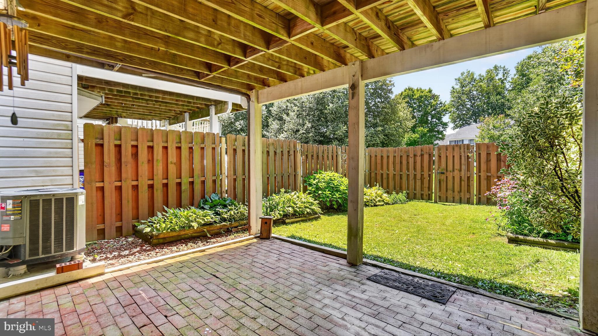 NORTH SHORE - Residential