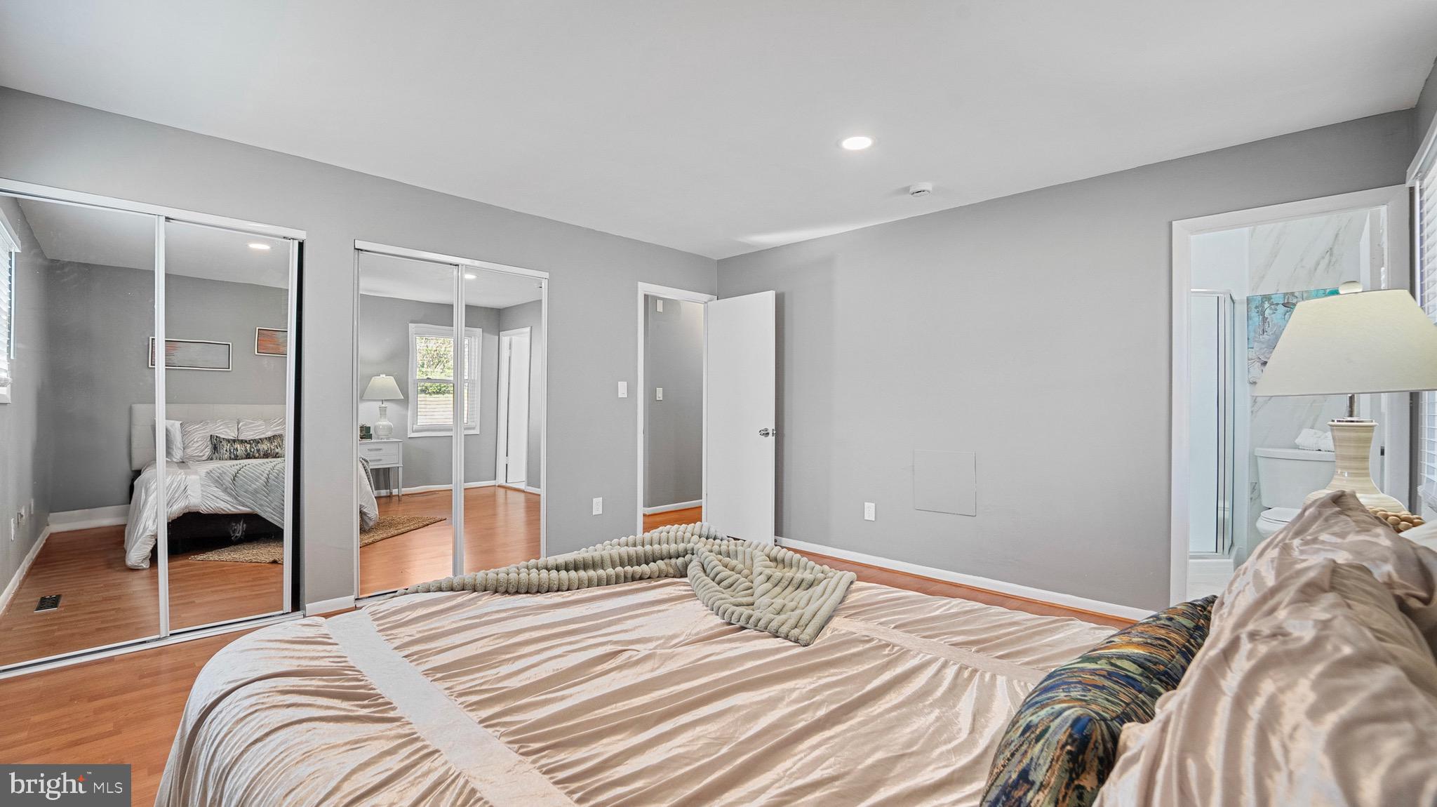 WOODBRIDGE VALLEY - Residential