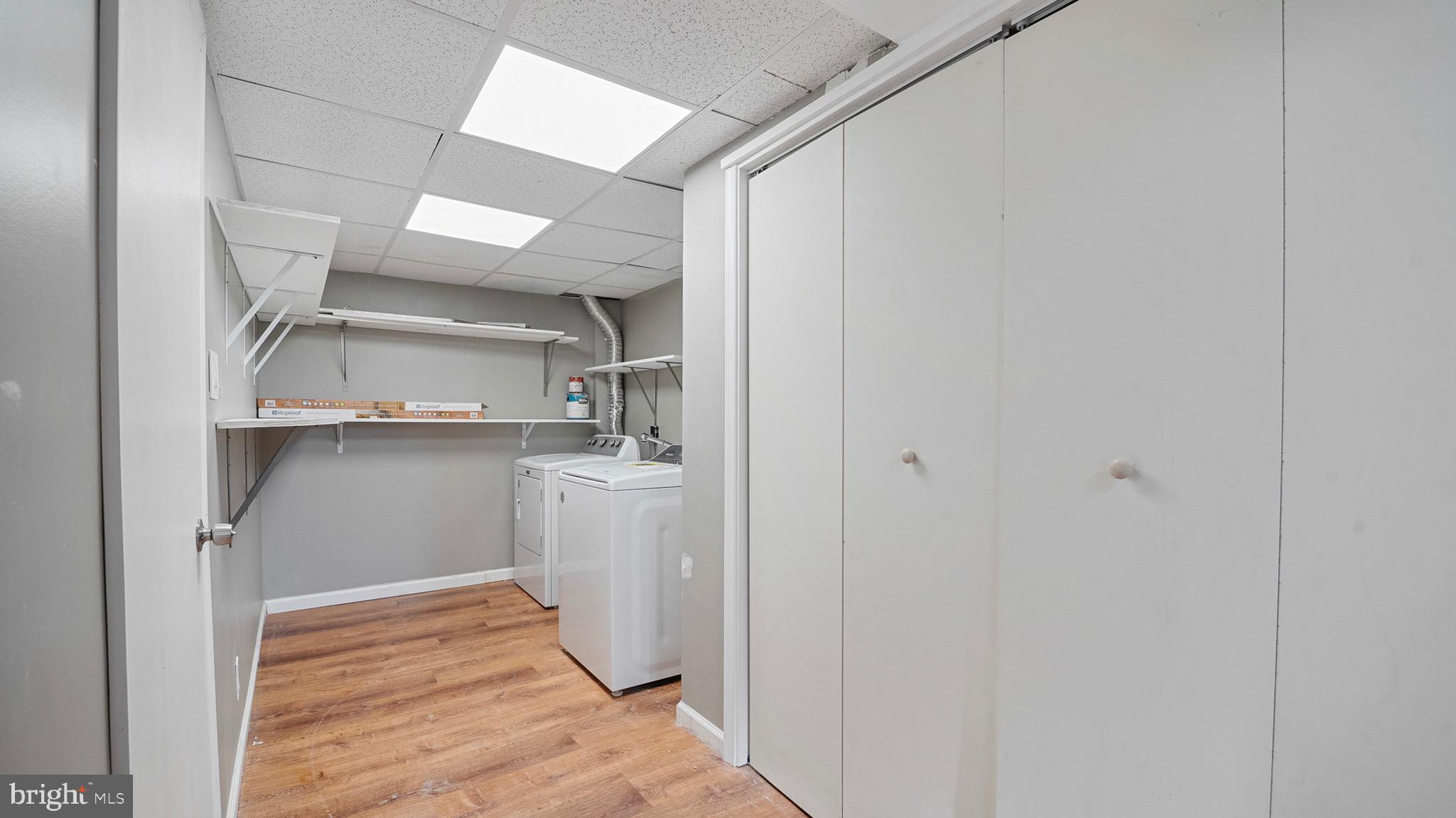 WOODBRIDGE VALLEY - Residential
