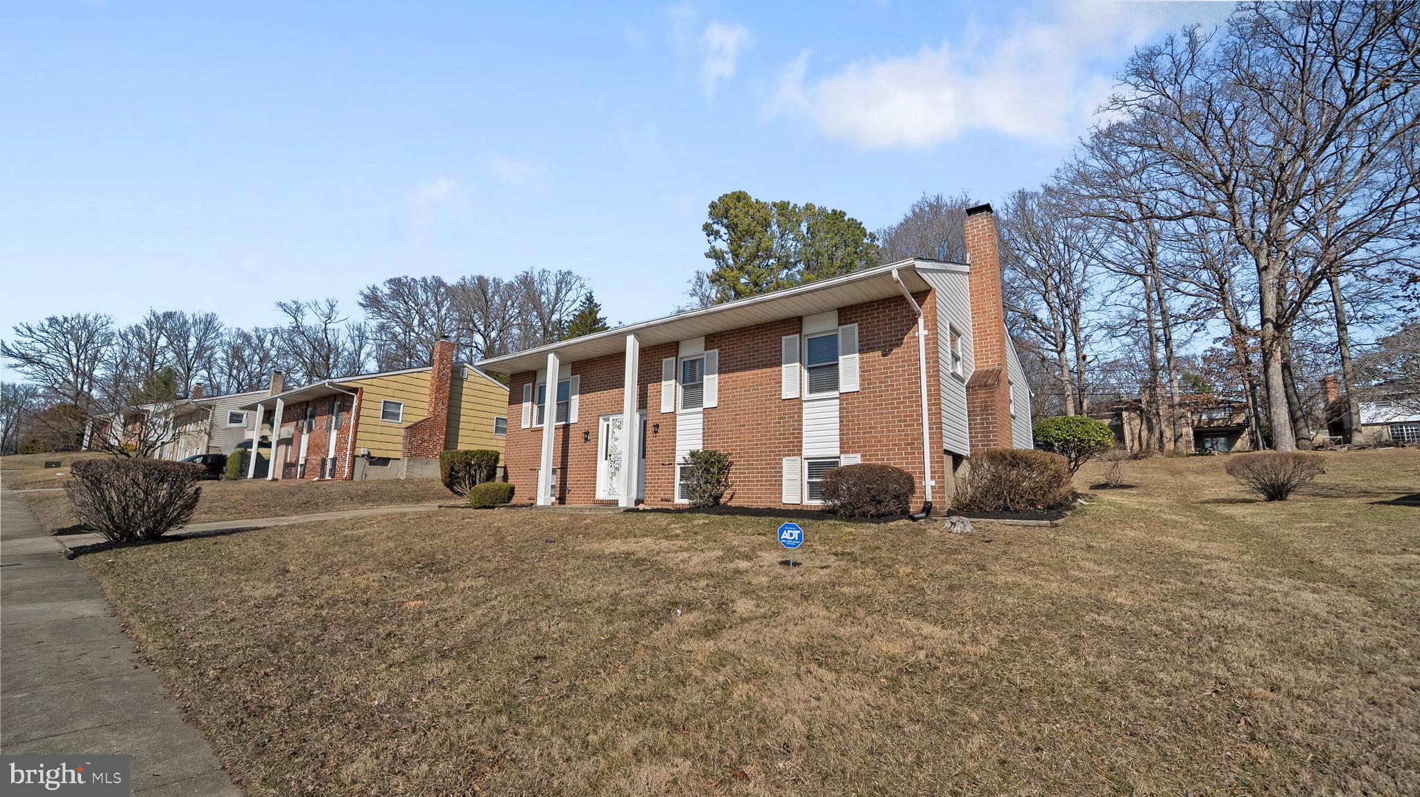 WOODBRIDGE VALLEY - Residential