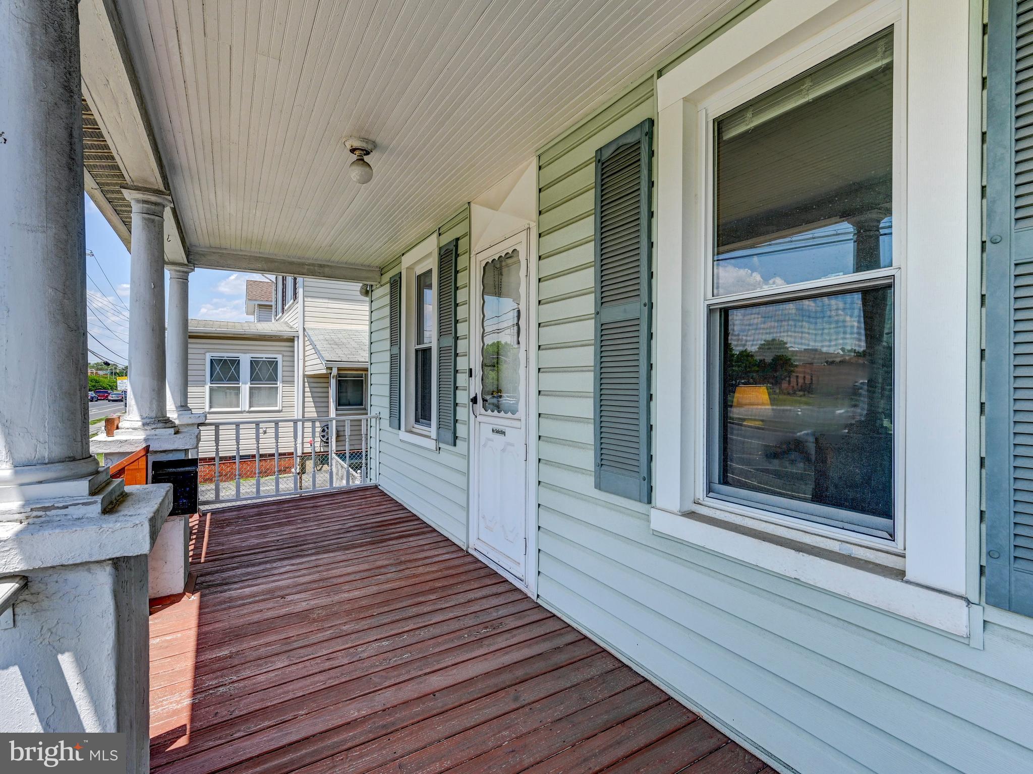NEW PITTSBURG - Residential
