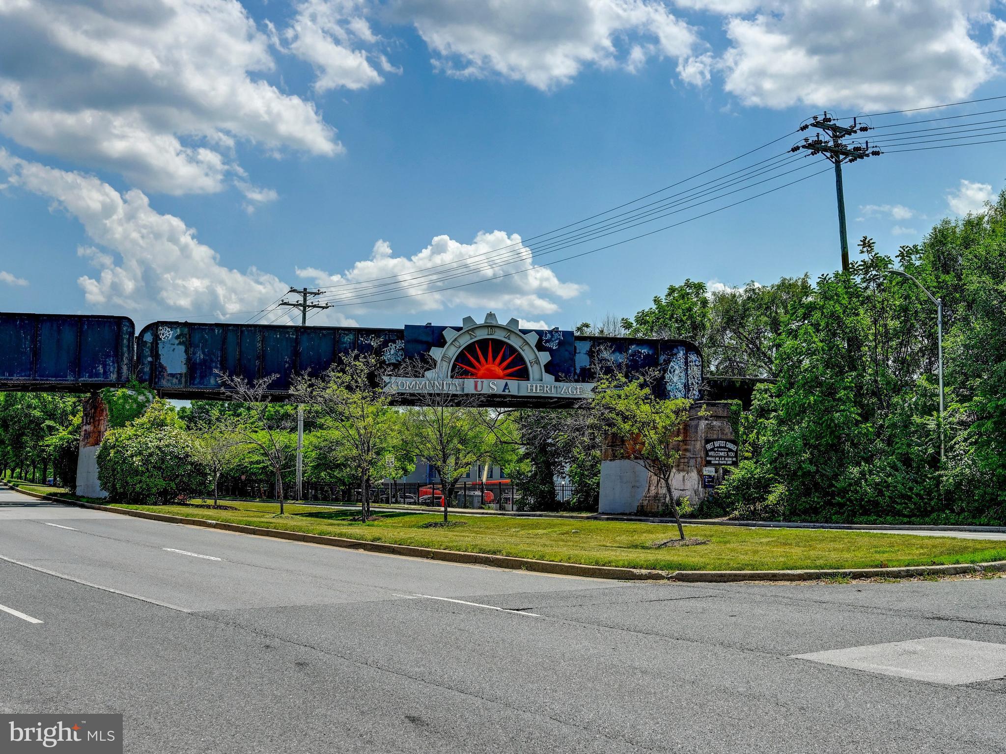 NEW PITTSBURG - Residential