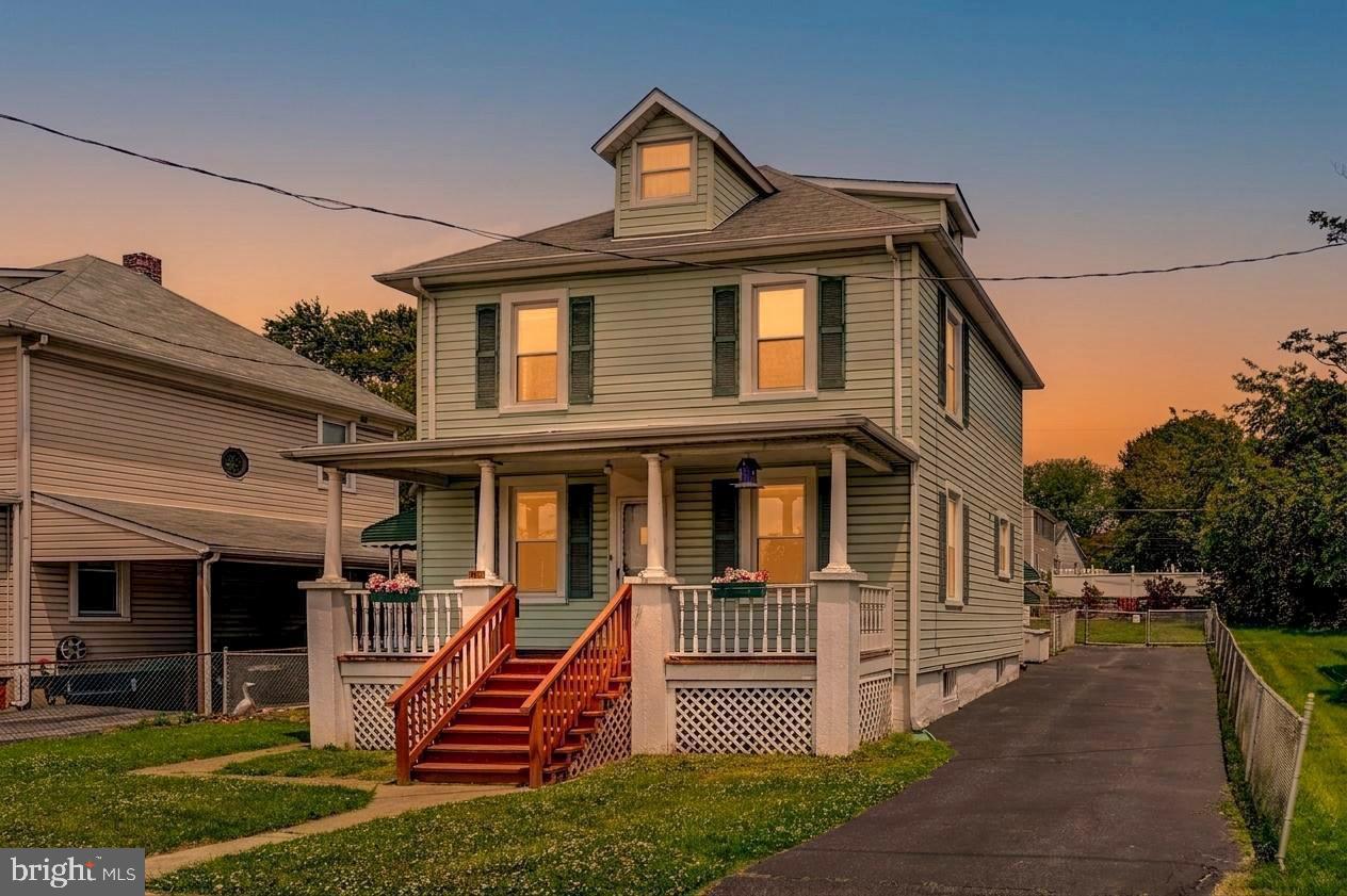 NEW PITTSBURG - Residential