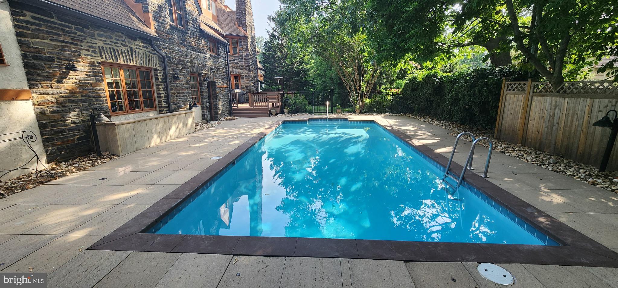 MERION - Residential