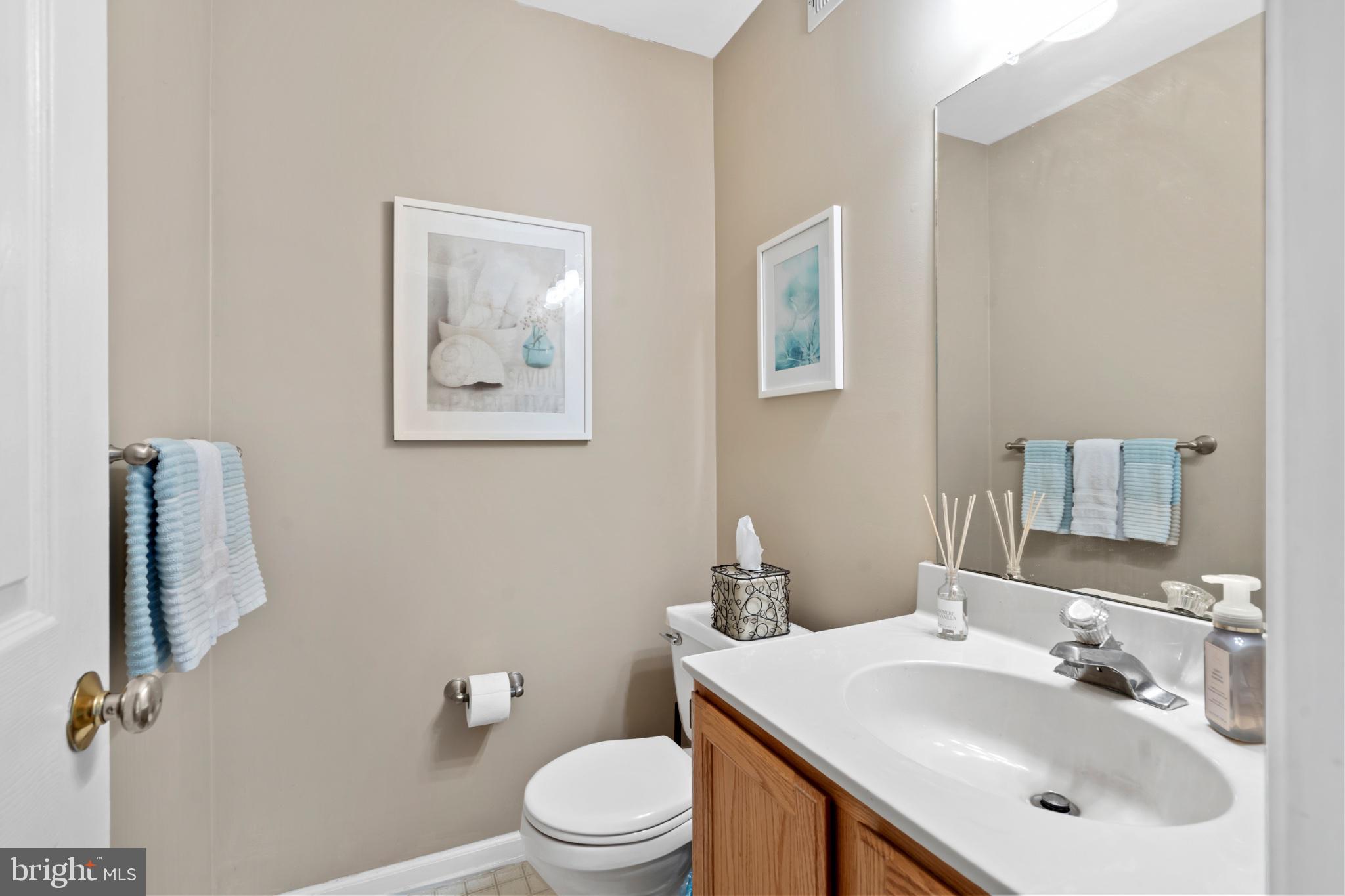 BROOKSTONE - Residential