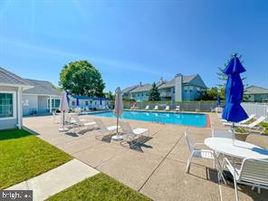 BROOKSTONE - Residential