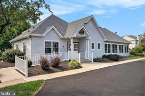 BROOKSTONE - Residential