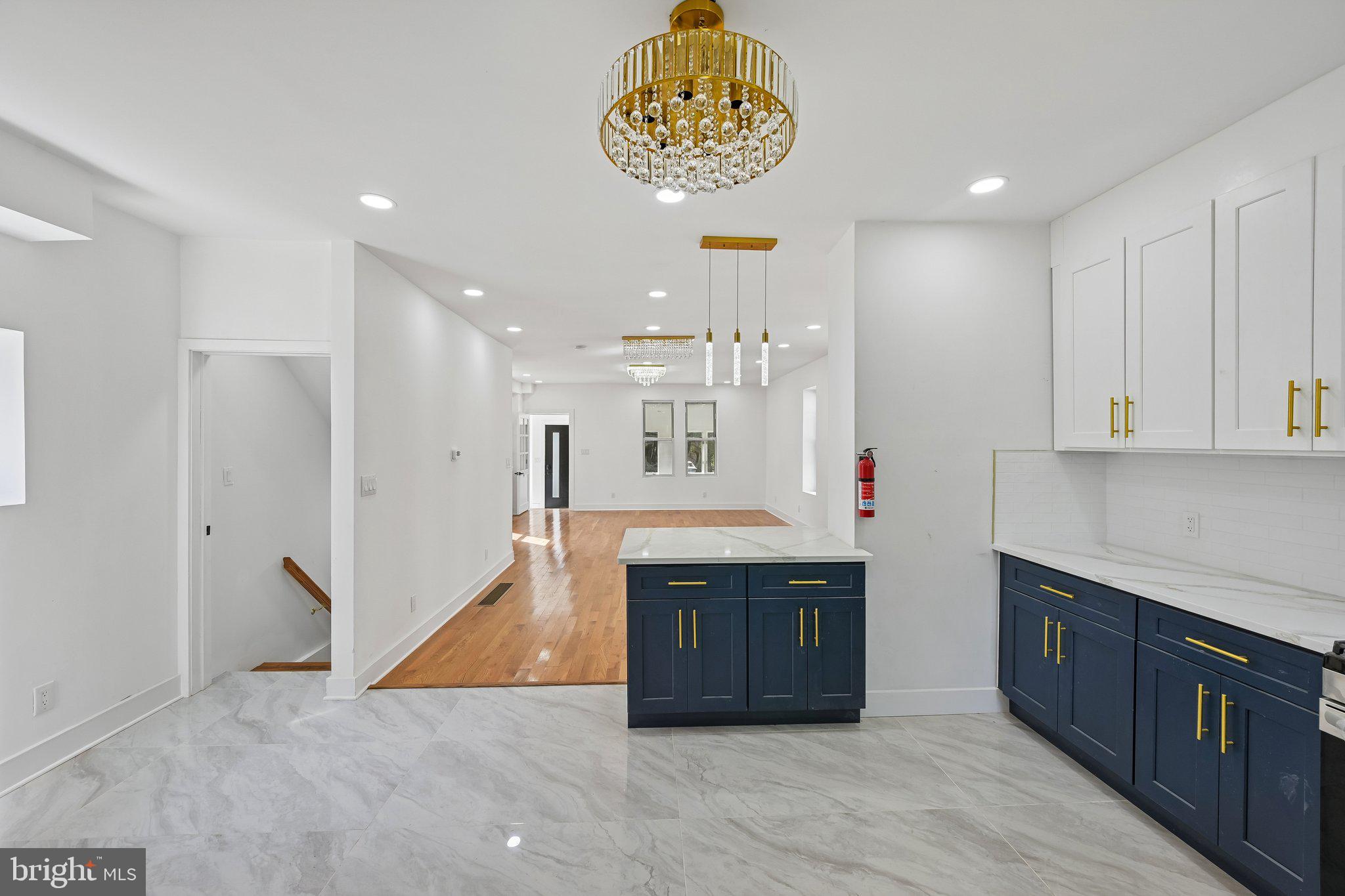 LANSDOWNE - Residential