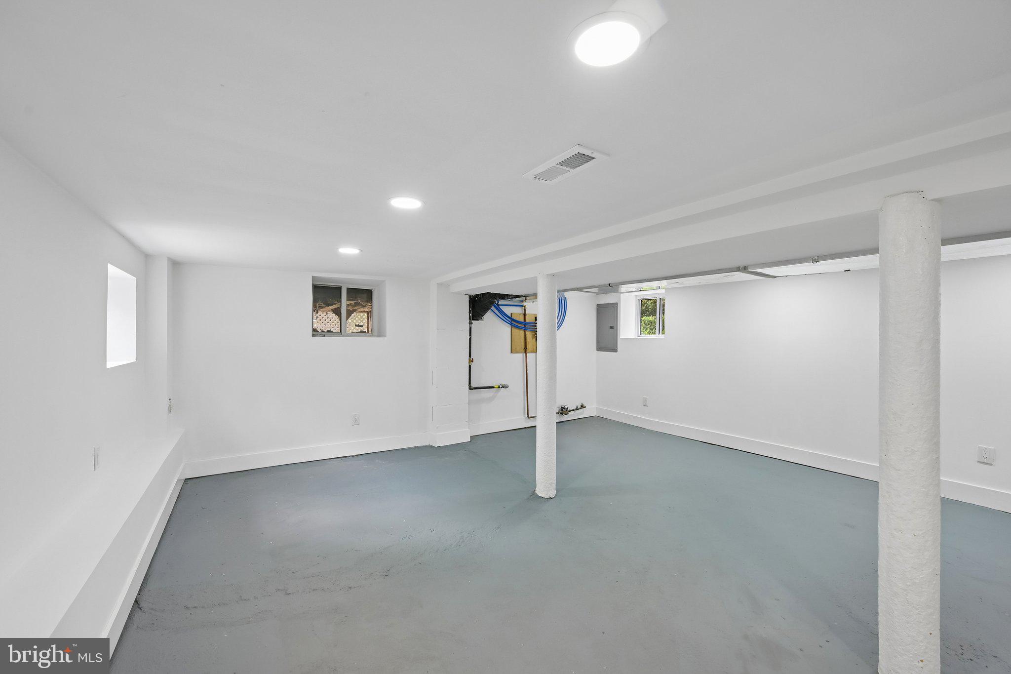 LANSDOWNE - Residential