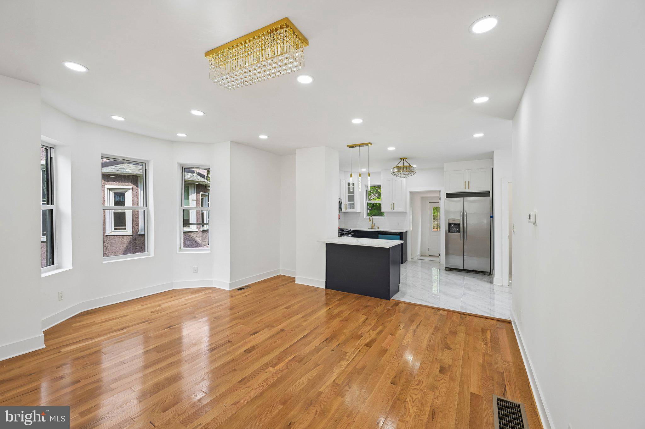 LANSDOWNE - Residential