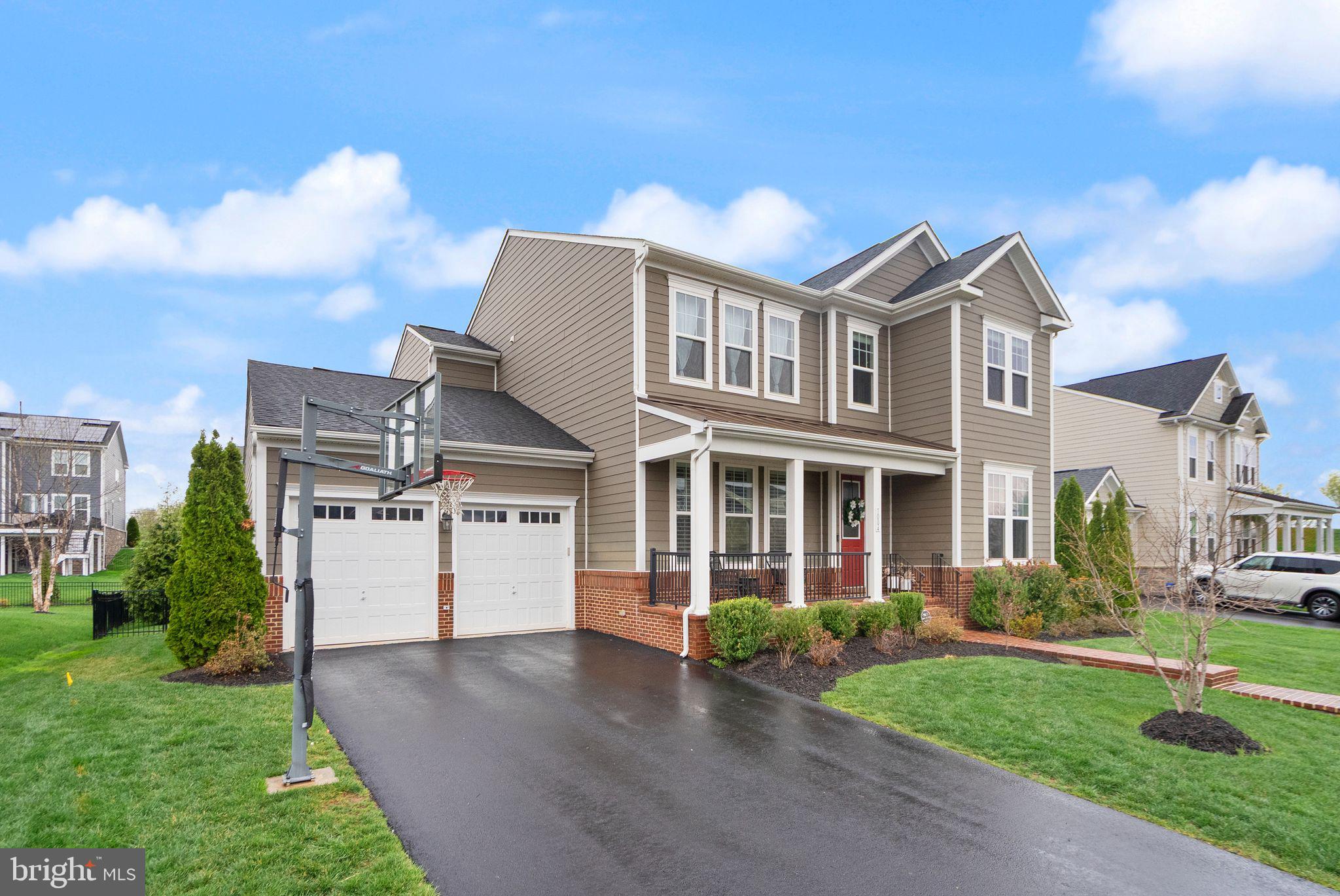 MEADOWBROOK - Residential