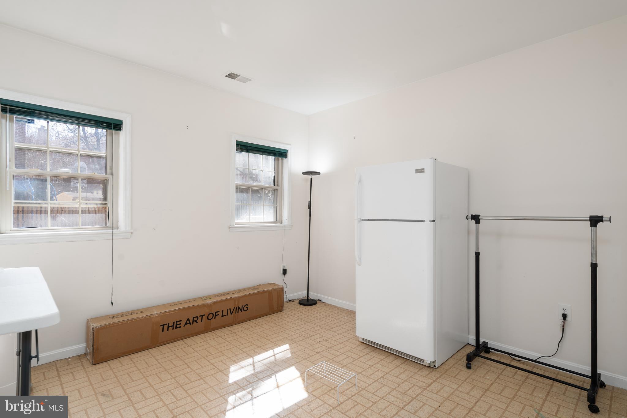 KINGS PARK WEST - Residential