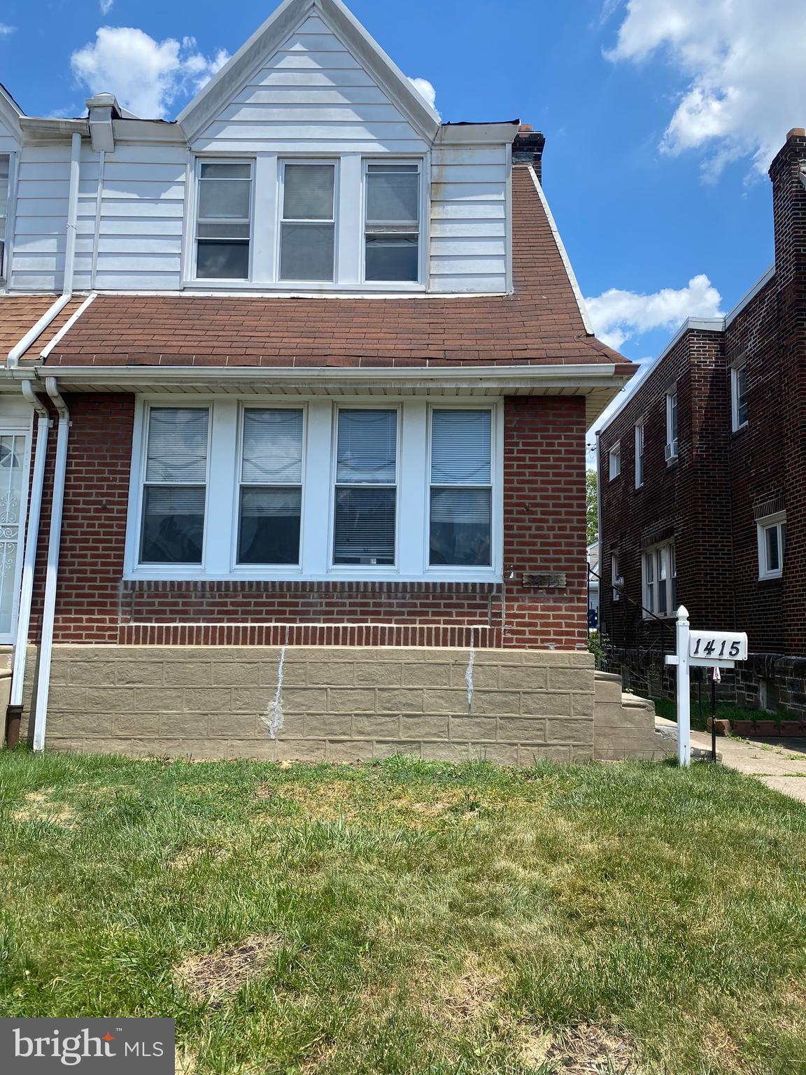 OXFORD CIRCLE - Residential