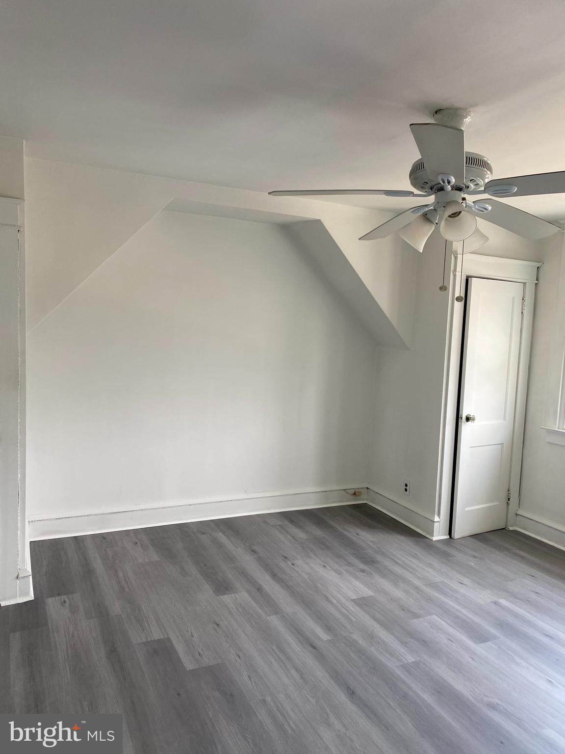 OXFORD CIRCLE - Residential