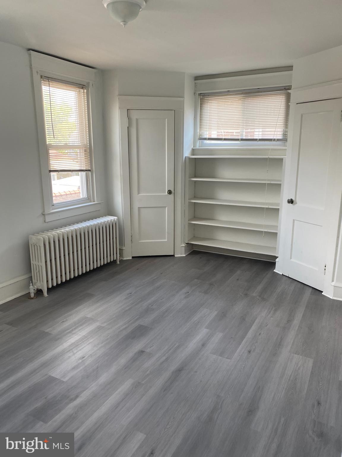 OXFORD CIRCLE - Residential