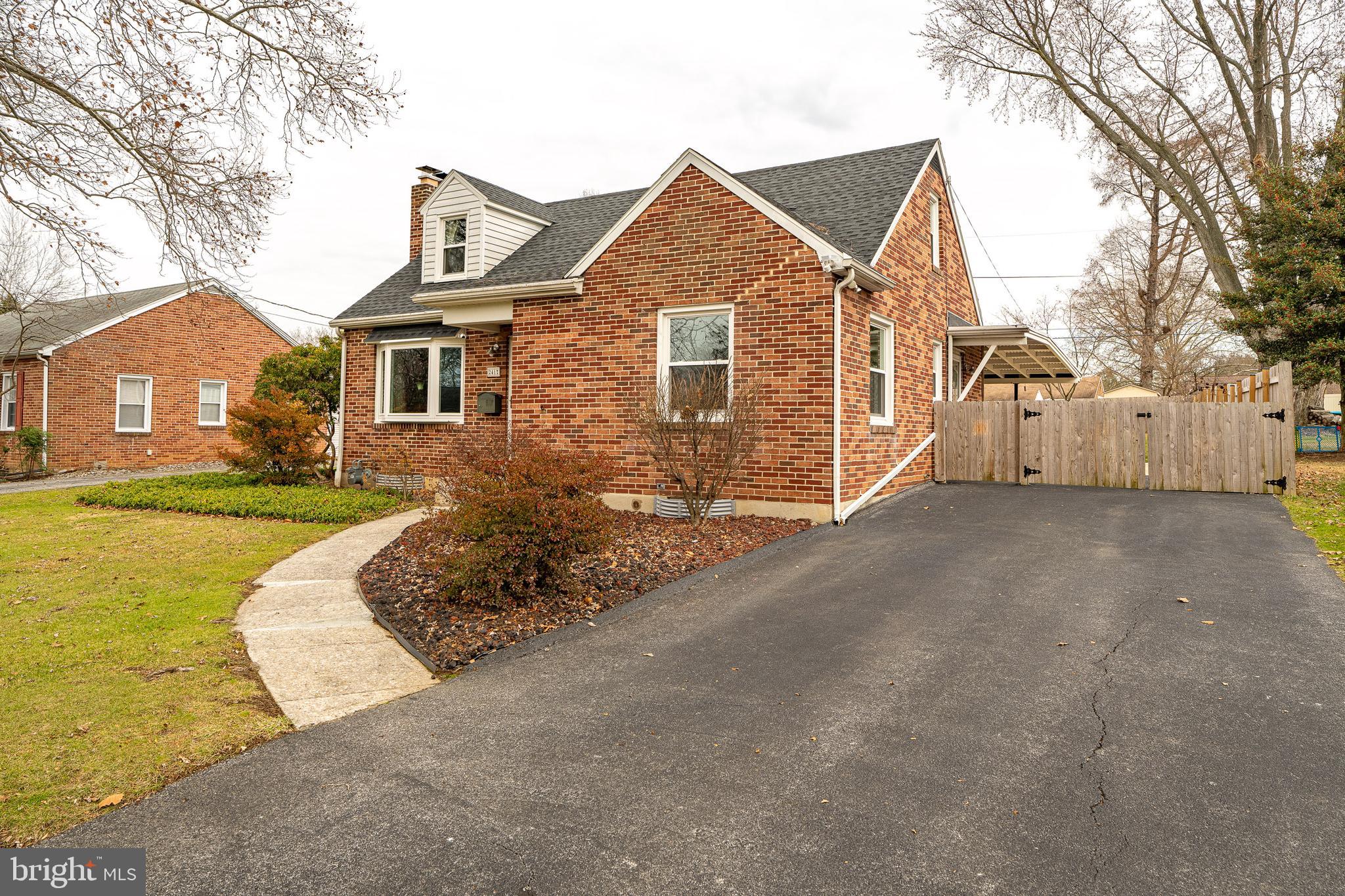 FAYFIELD - Residential