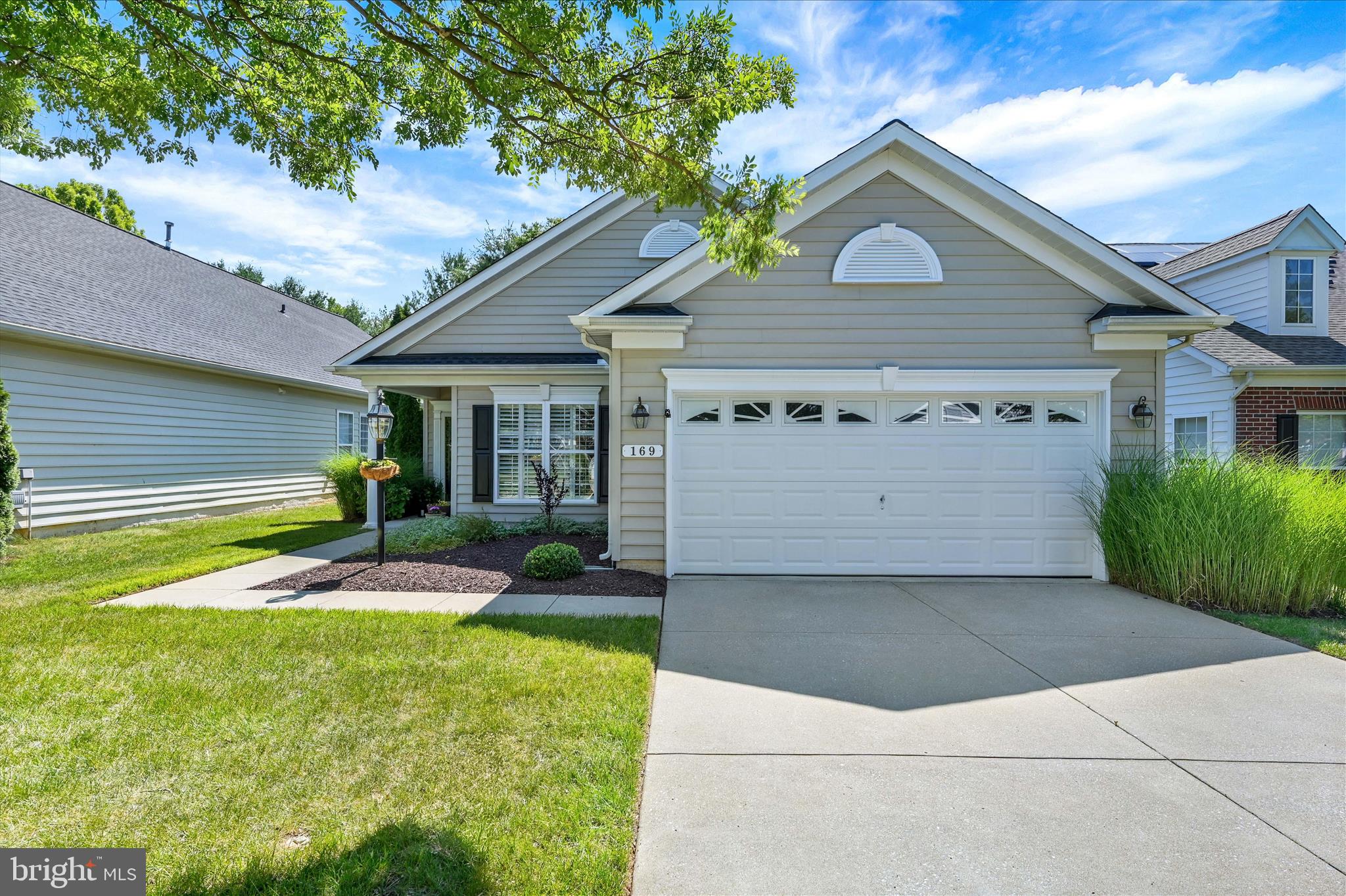 SYMPHONY VILLAGE AT CENTREVILLE - Residential