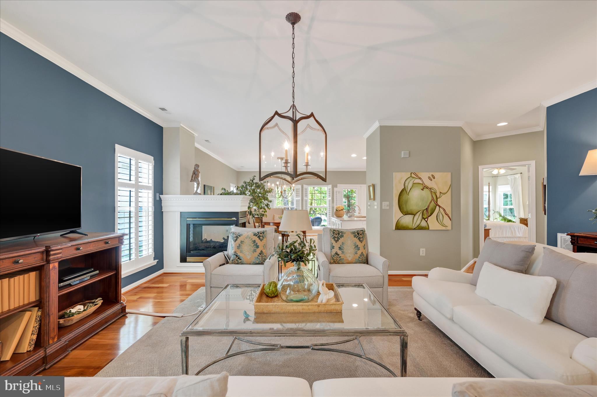 SYMPHONY VILLAGE AT CENTREVILLE - Residential