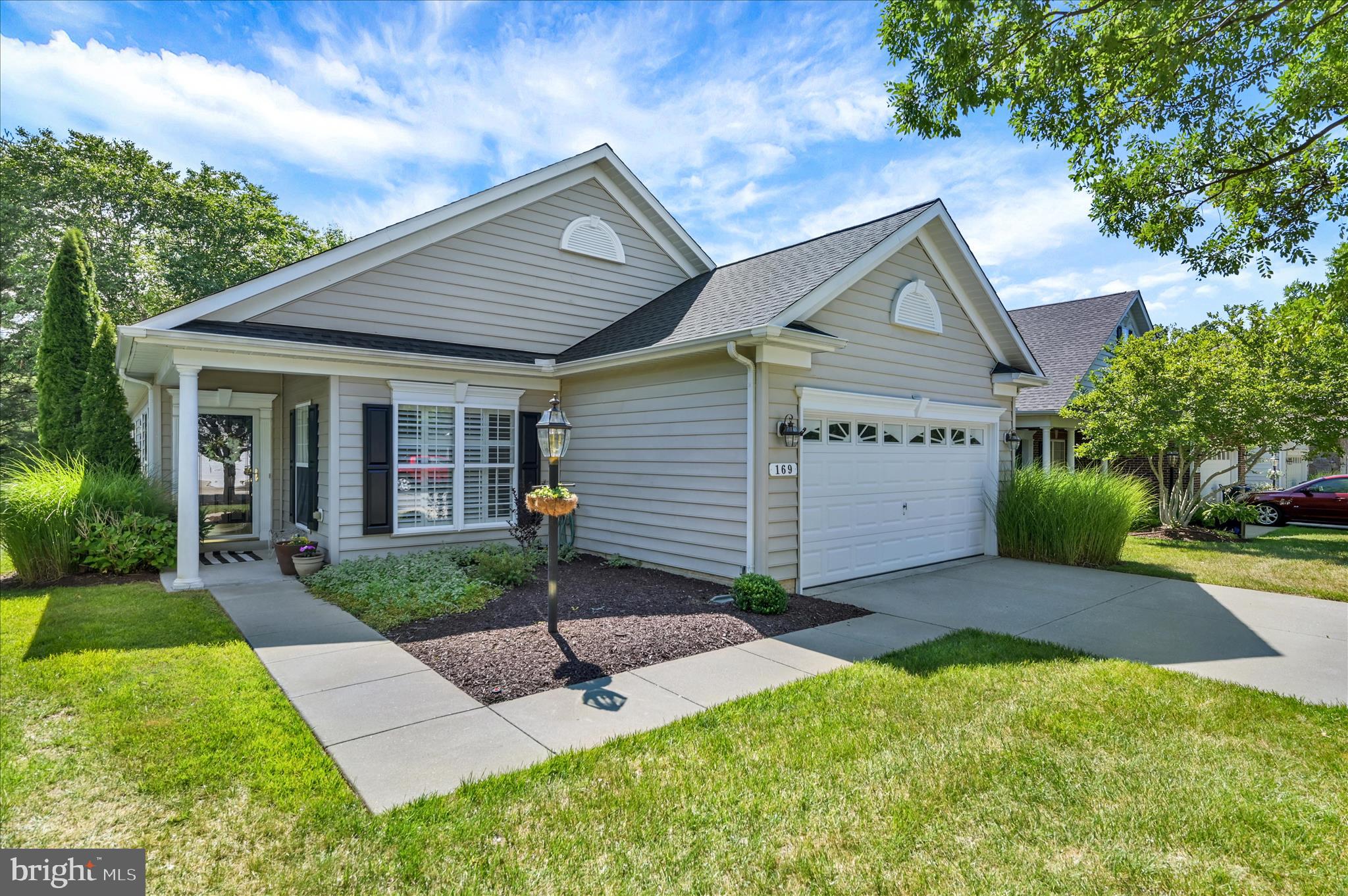 SYMPHONY VILLAGE AT CENTREVILLE - Residential