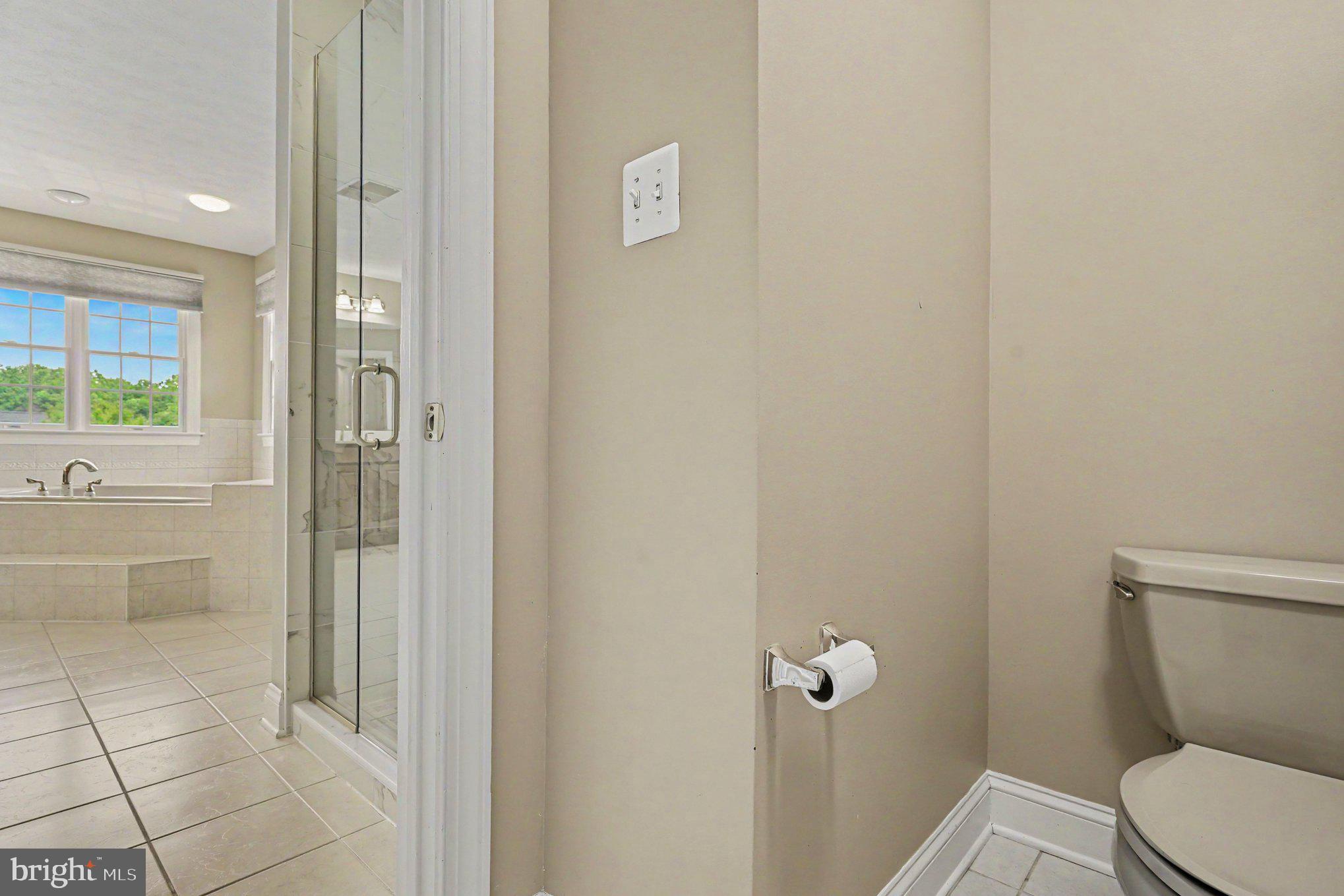 REGENTS RIDGE - Residential