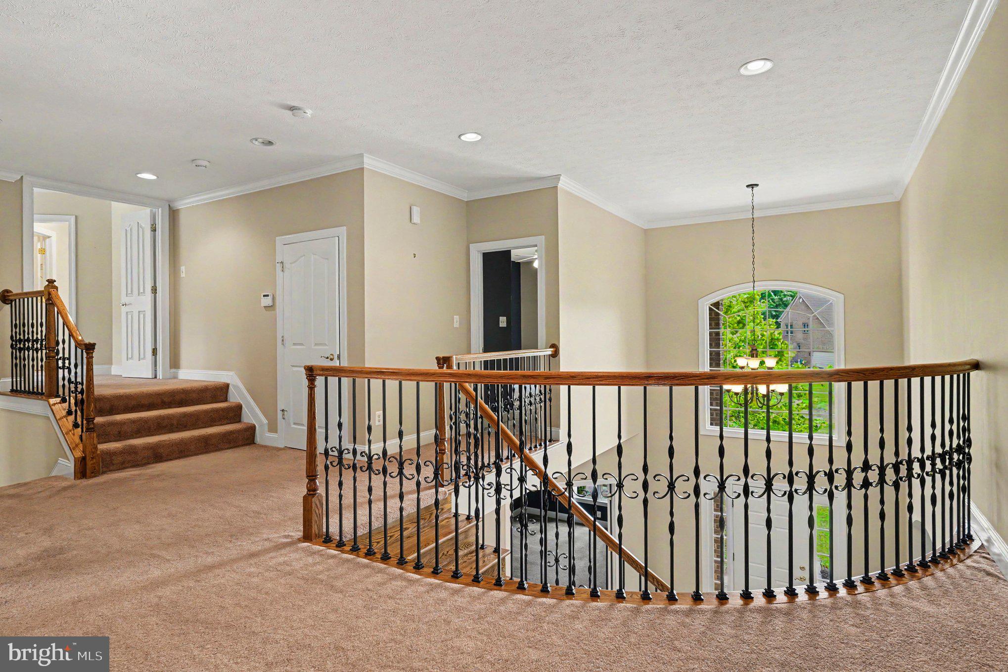 REGENTS RIDGE - Residential
