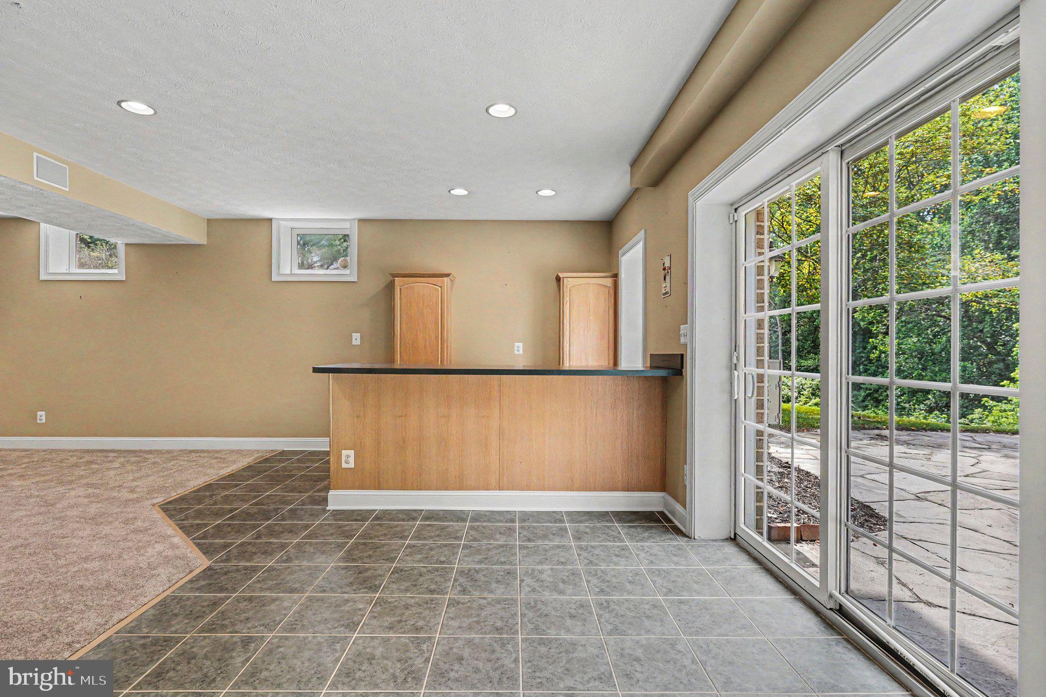 REGENTS RIDGE - Residential