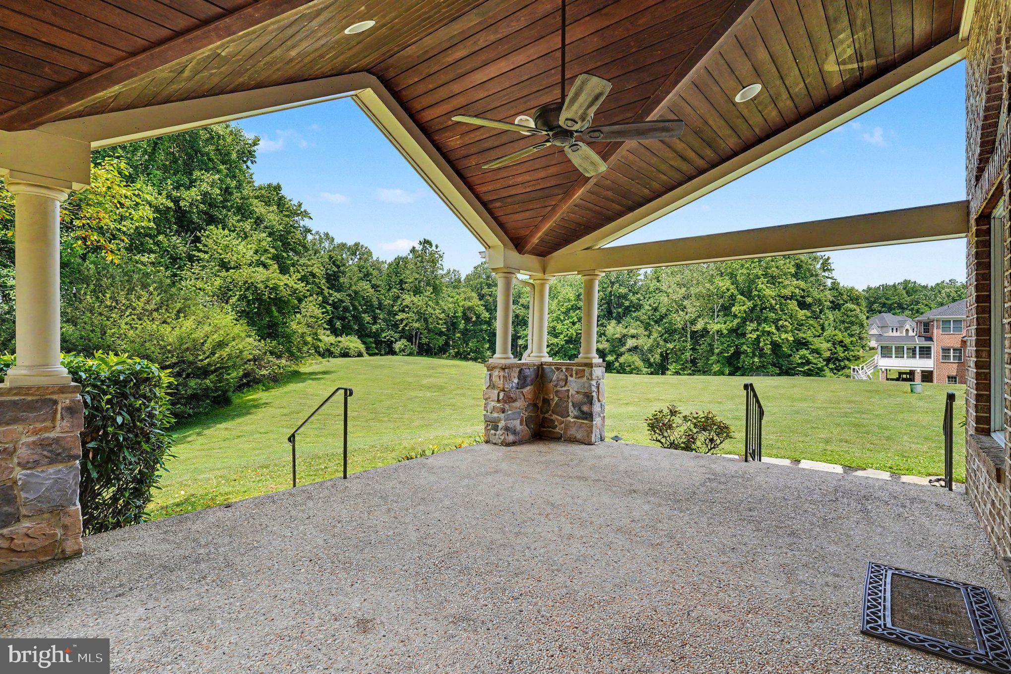 REGENTS RIDGE - Residential