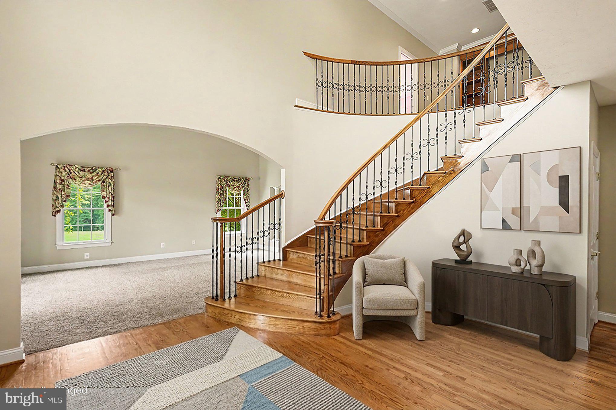 REGENTS RIDGE - Residential