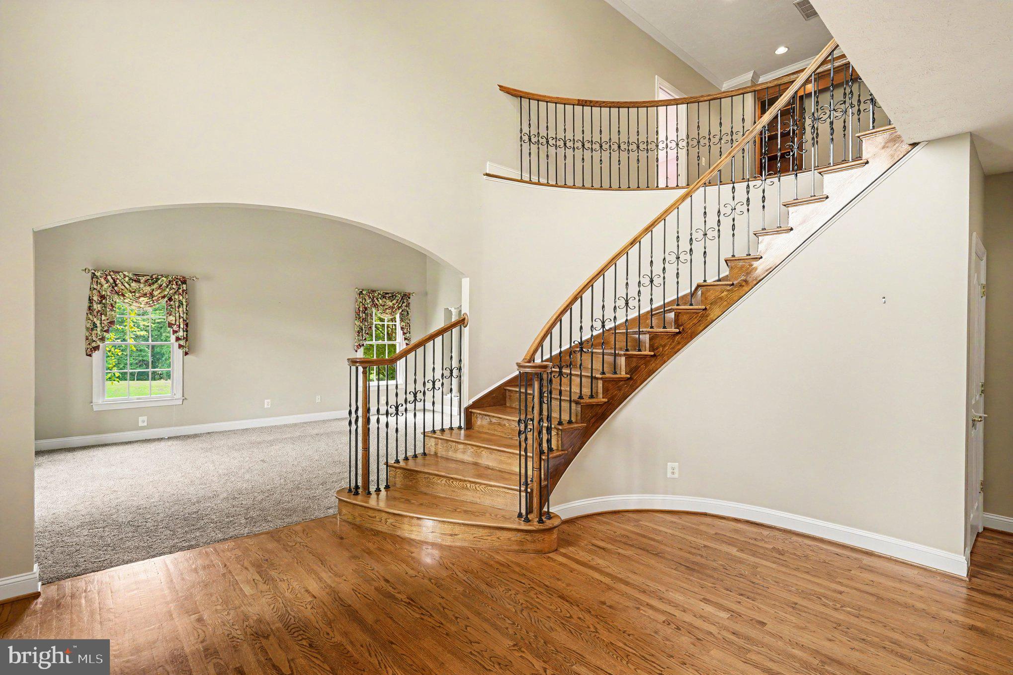 REGENTS RIDGE - Residential