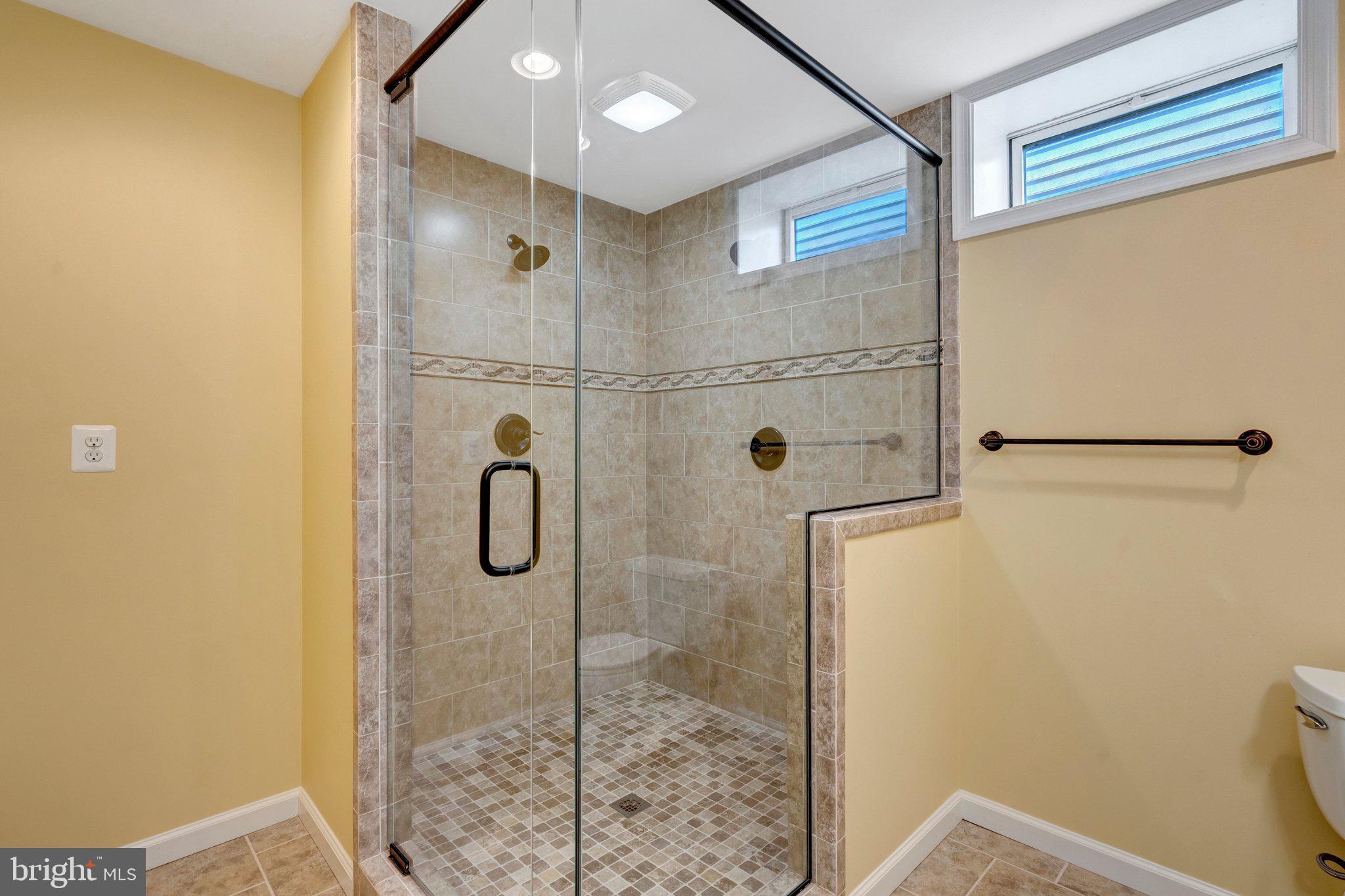 SOUTH RIDING - Residential