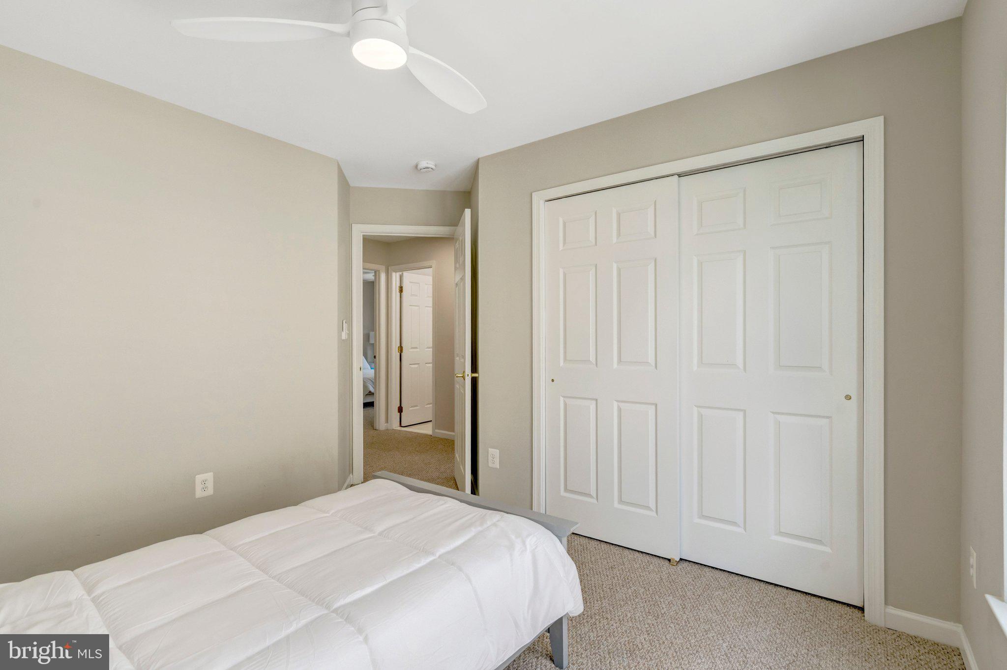 SOUTH RIDING - Residential