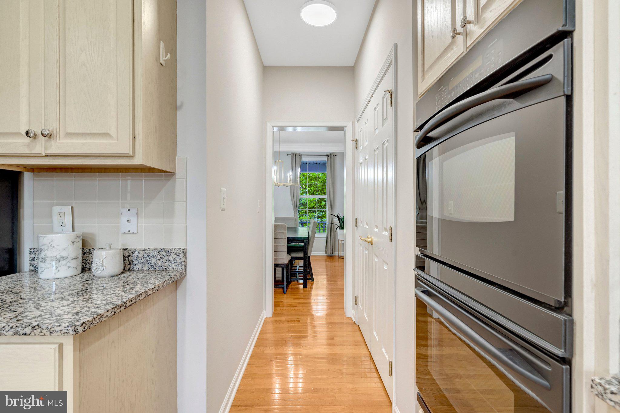 SOUTH RIDING - Residential