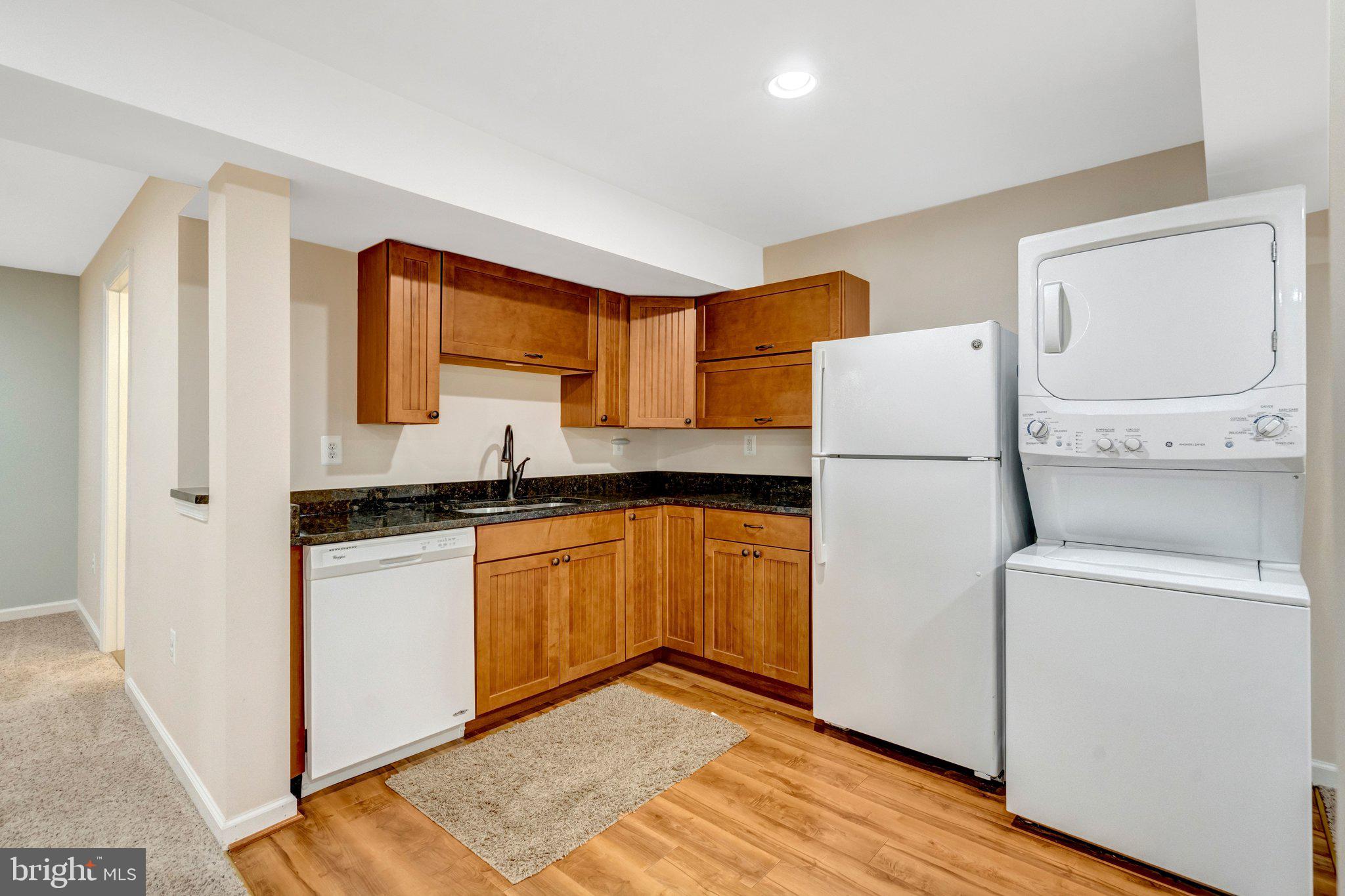SOUTH RIDING - Residential