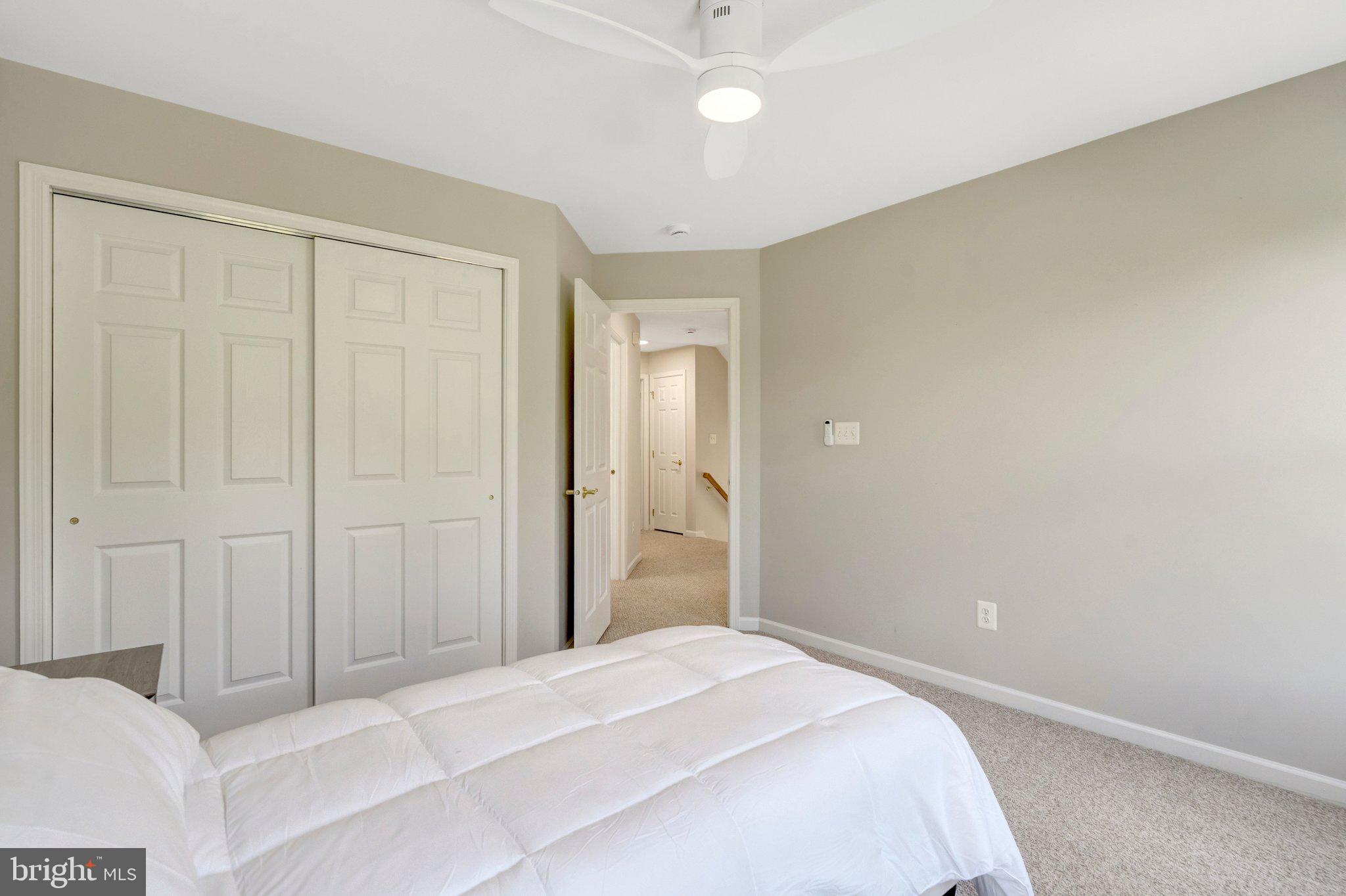 SOUTH RIDING - Residential