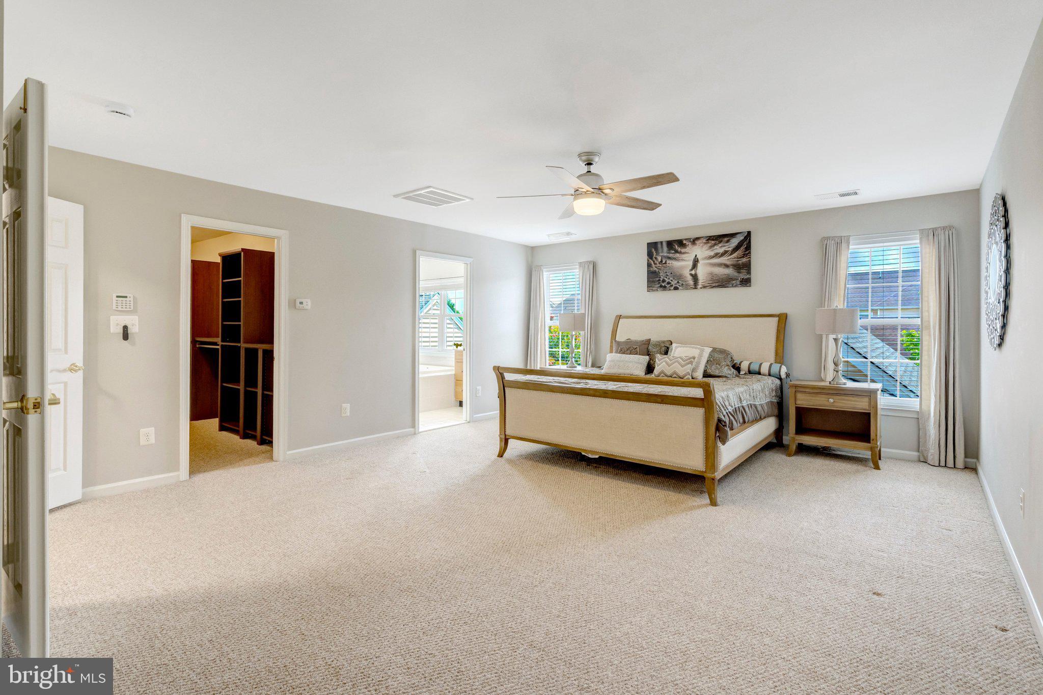 SOUTH RIDING - Residential